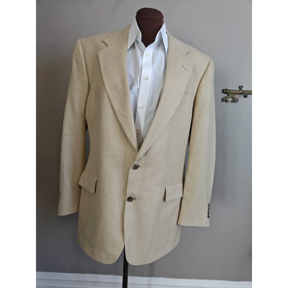 Jos A Bank Mens Blazer Sports Coat 41L Cream Made in USA Vintage 2 Button Check